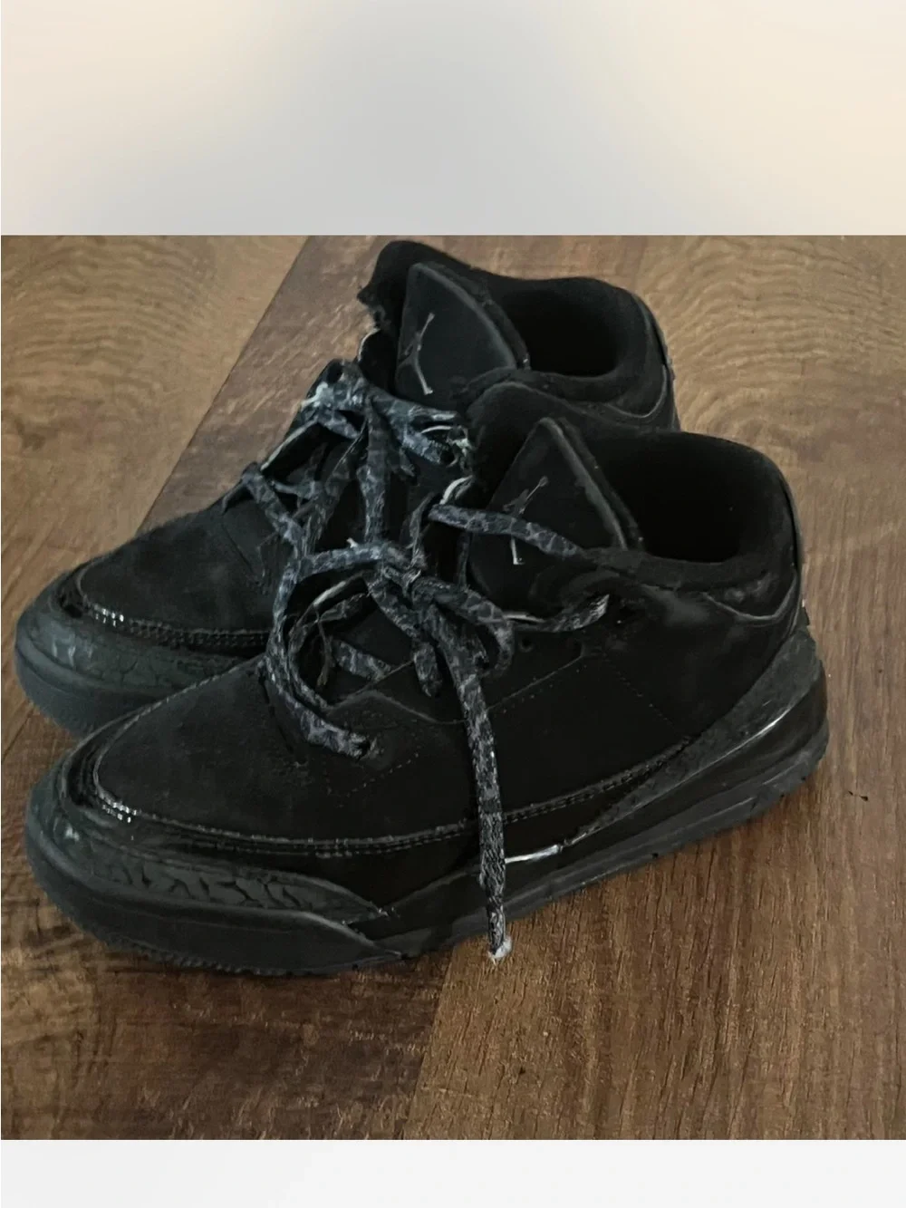 Jordan 3 all black size 1.5Y